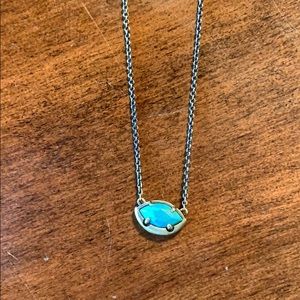 Kendra Scott necklace